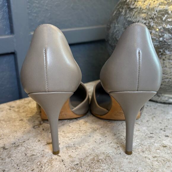 Vince Women's Claire D'Orsay Pointy Toe Leather Grey Gray Pumps Size 8 1/2 M - Picture 5 of 6